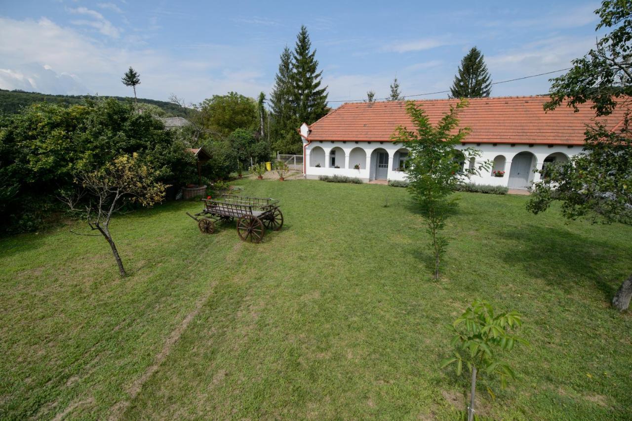 Bakta ház Hotel Egerbakta Esterno foto